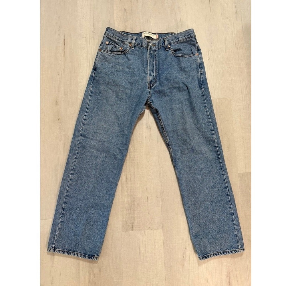 Vintage Levis 505 Regular Fit W38 L30 Medium Wash Blue Straight Leg Jeans